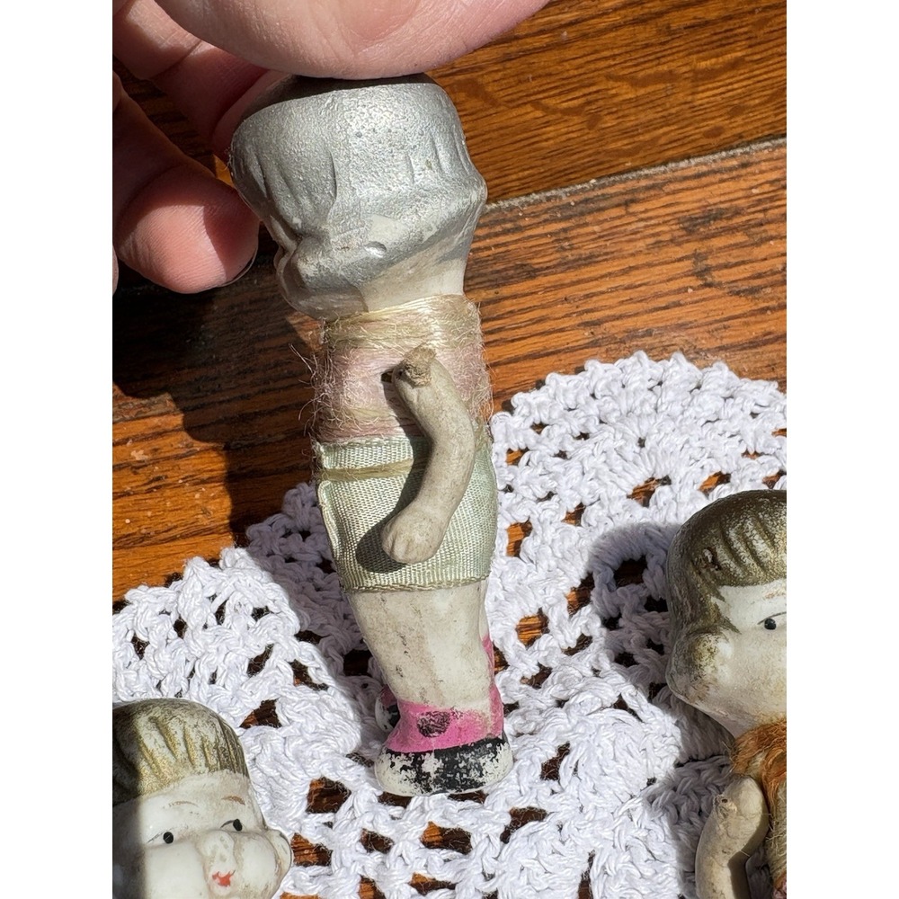 Antique Hinged Bisque Porcelain Dolls 4" Tall Set of 4 Japan Dionne? - Picture 7 of 16